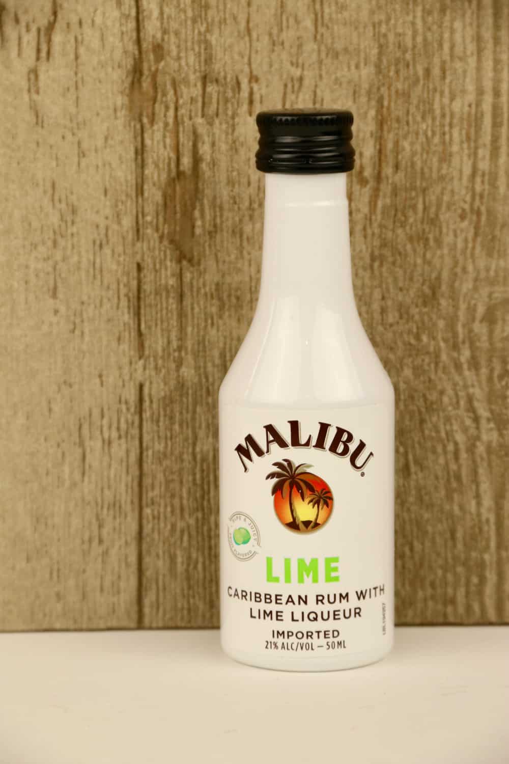 3 tipy, ako zistiť, či sa rum Malibu pokazil