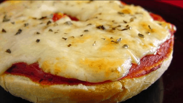 Luke's Pizza Bagels