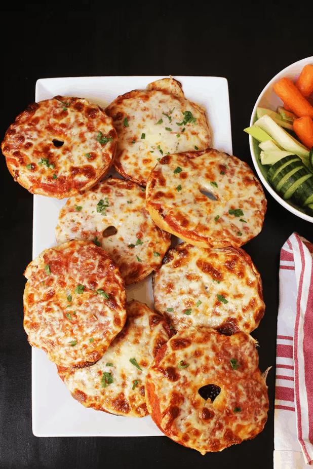 Pizza Bagels - Goodcheapeats.com